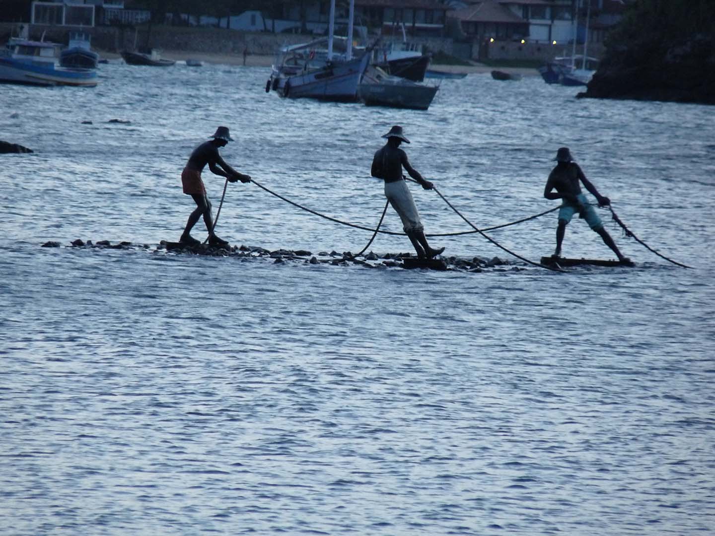 ESCULTURAS BÚZIOS 1
